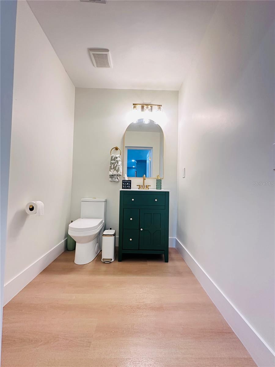 9460 TREASURE LN NE — photo 26