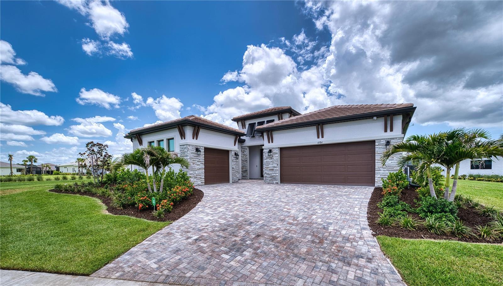 4584 CEDRON CT — photo 3