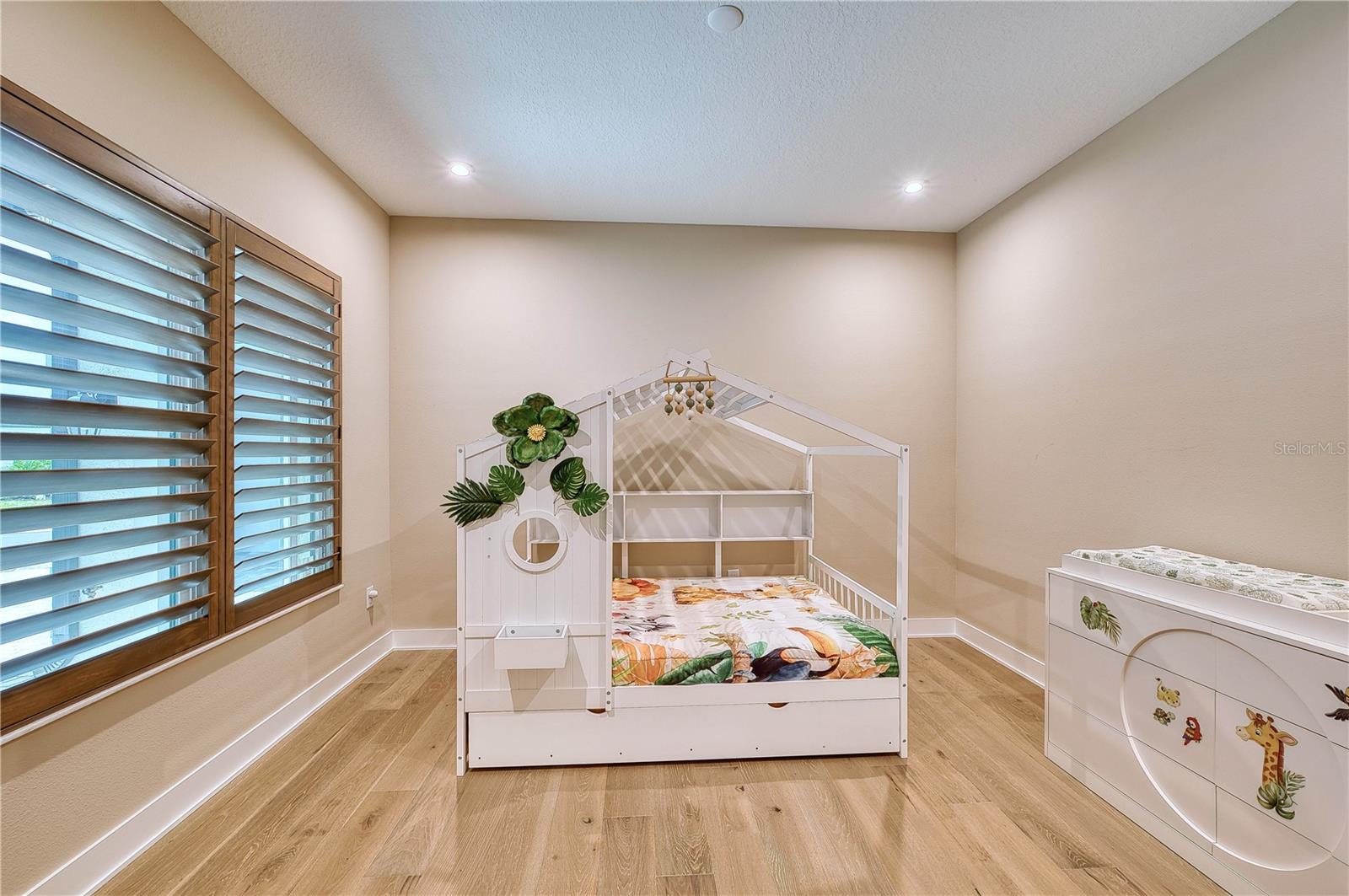 4584 CEDRON CT — photo 6