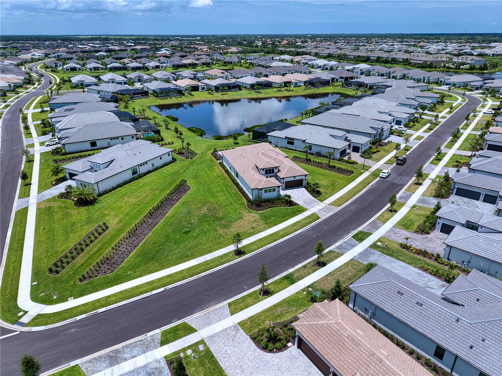 4584 CEDRON CT — photo 4