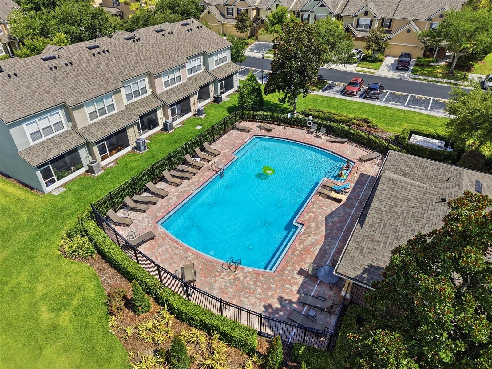 4611 POND RIDGE DR — photo 3
