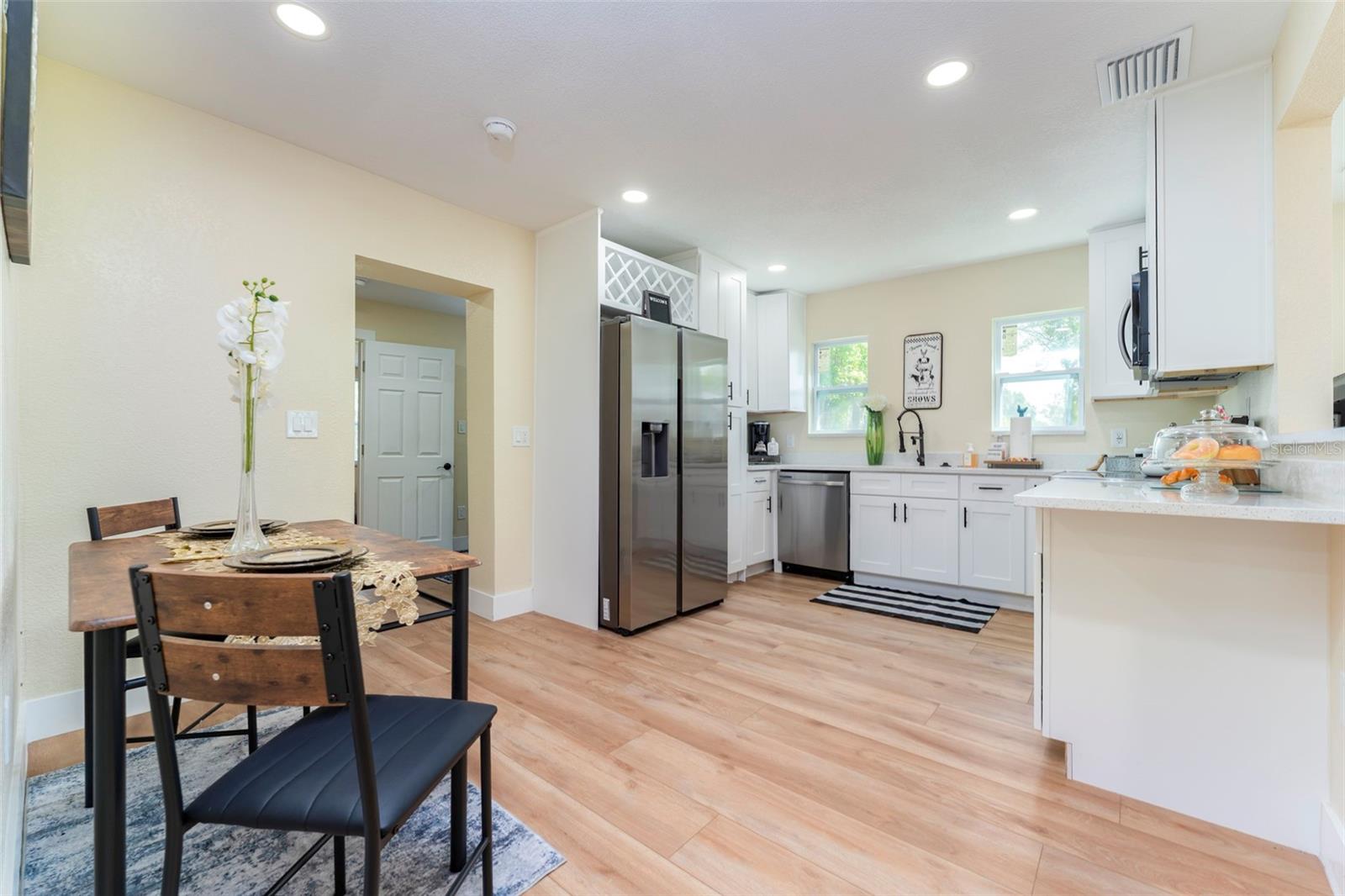21149 LITTLE LAKE THOMAS RD — photo 16