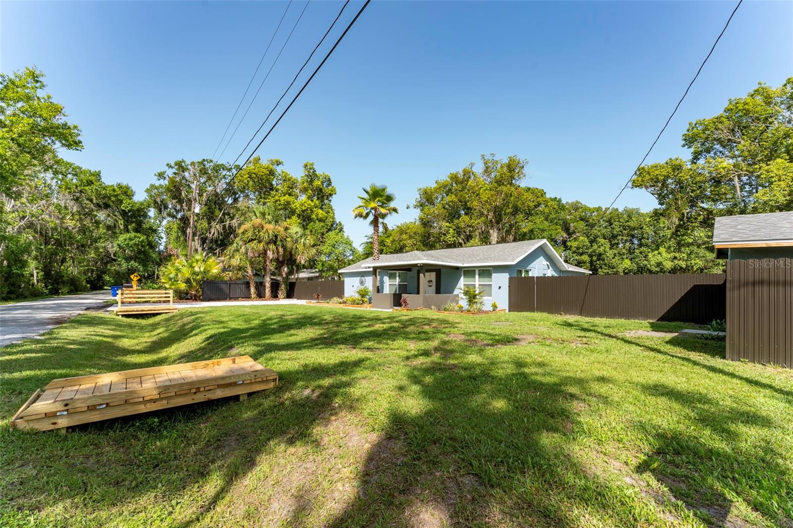 21149 LITTLE LAKE THOMAS RD — photo 44