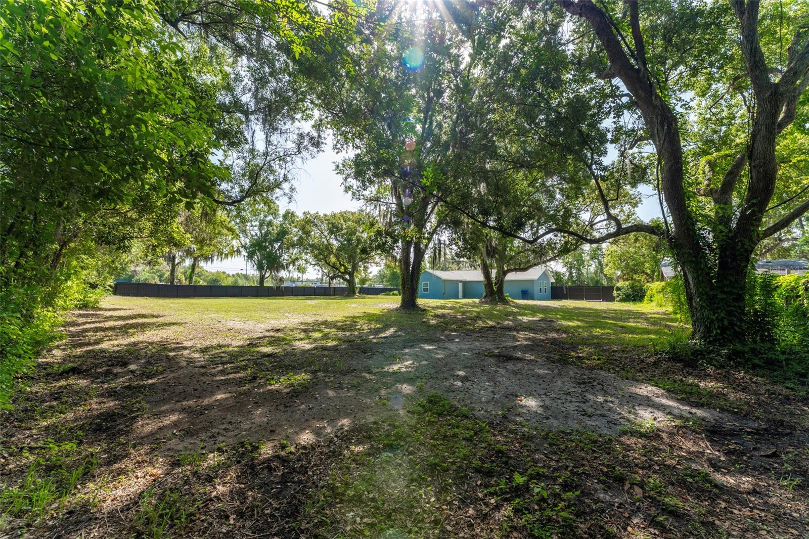 21149 LITTLE LAKE THOMAS RD — photo 36