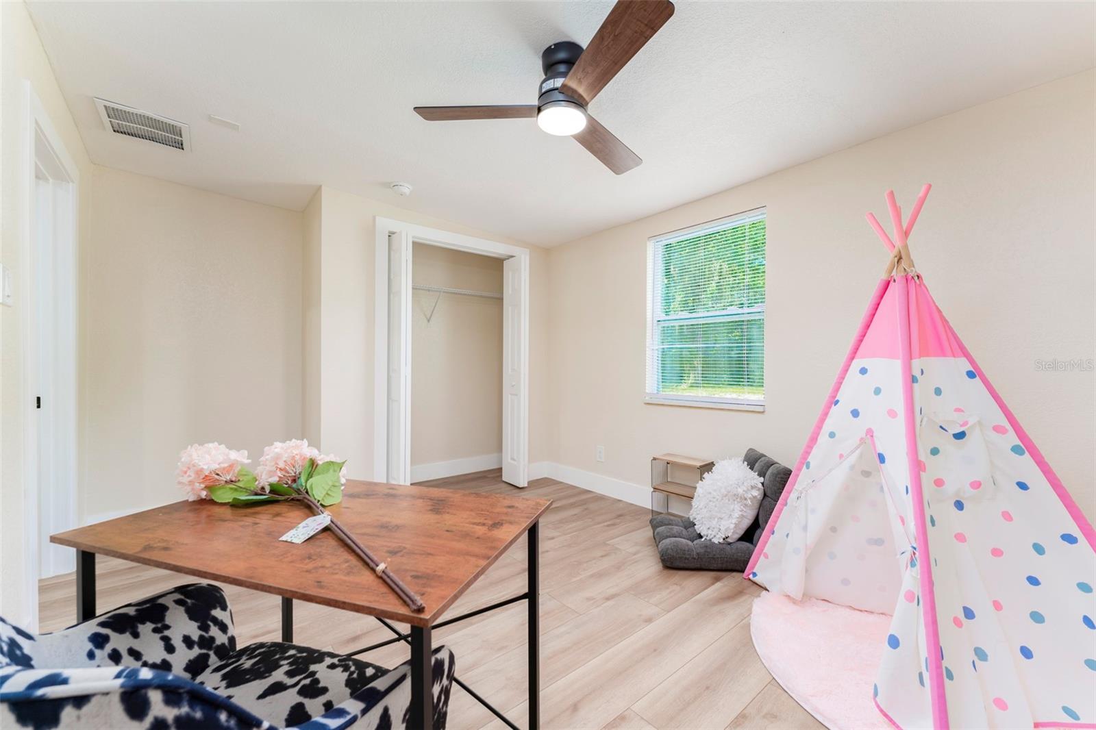 21149 LITTLE LAKE THOMAS RD — photo 27