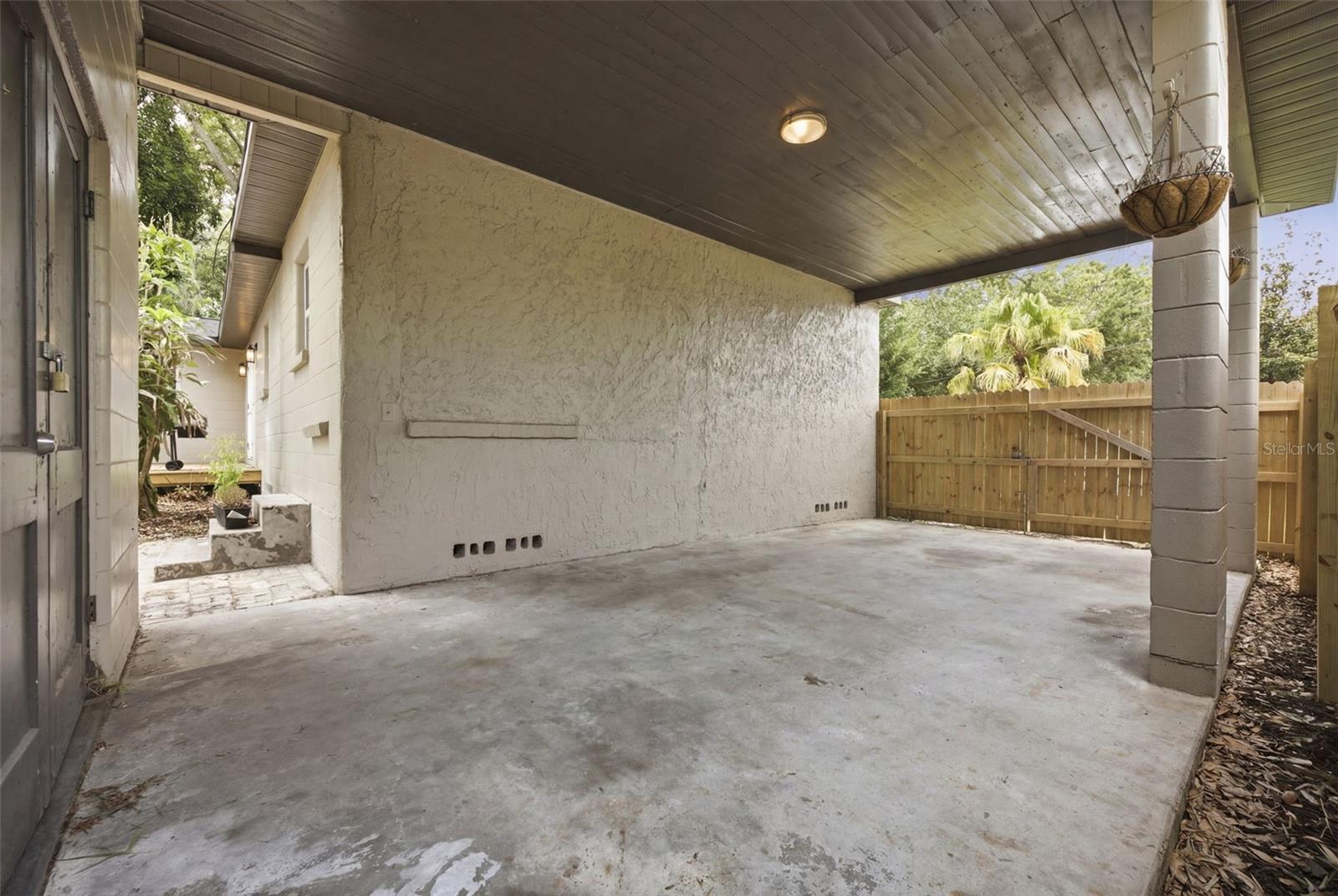 8719 N TEMPLE AVE — photo 33