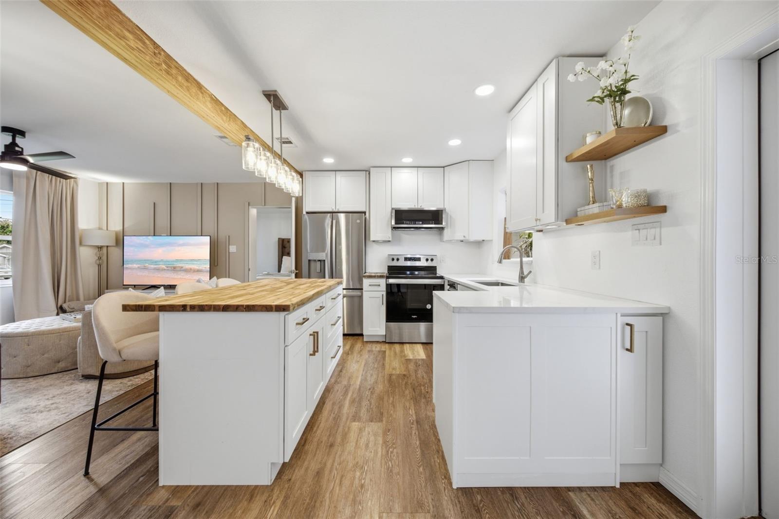 8719 N TEMPLE AVE — photo 5