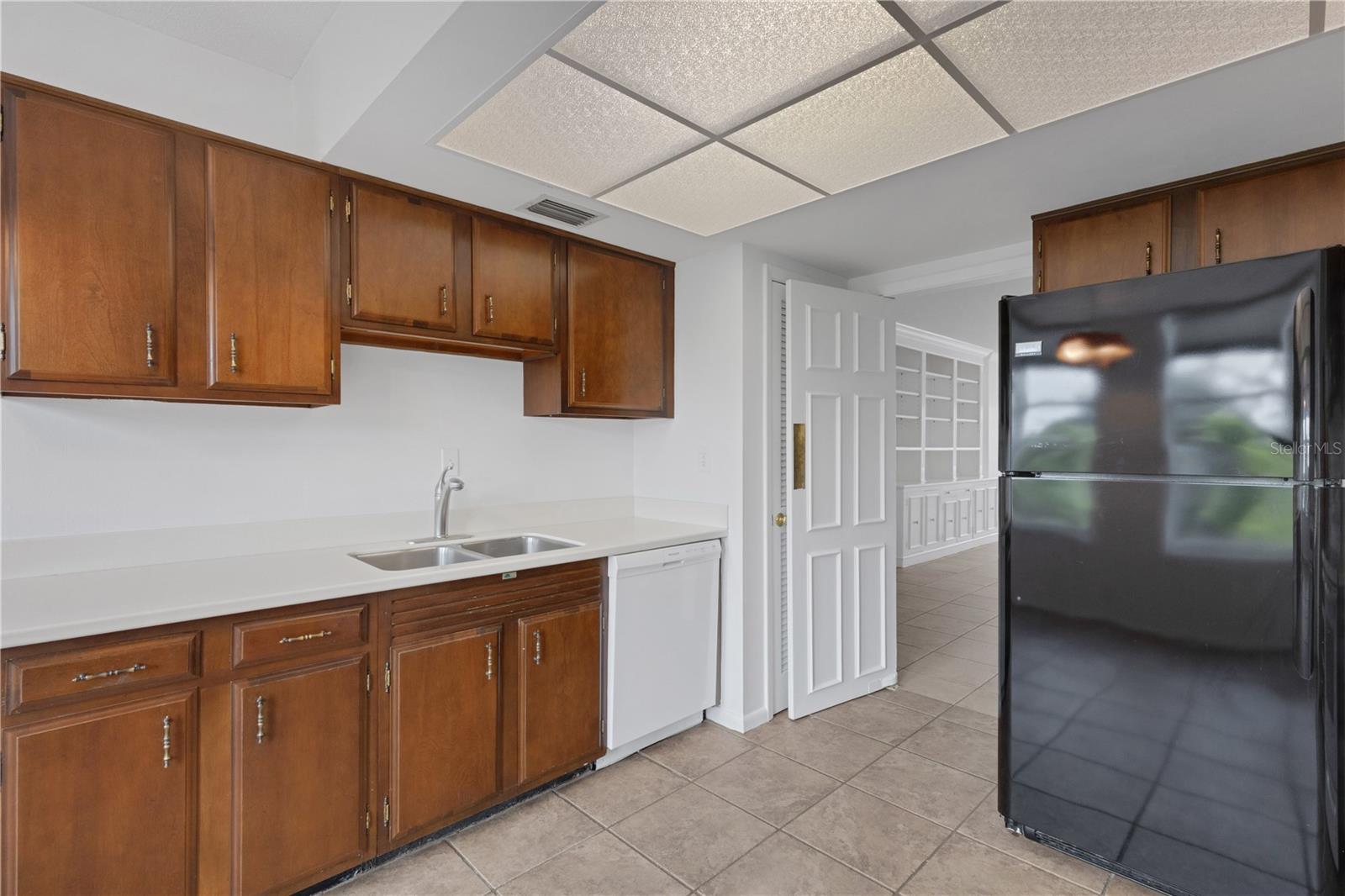 2403 S ARDSON PL #402B — photo 34