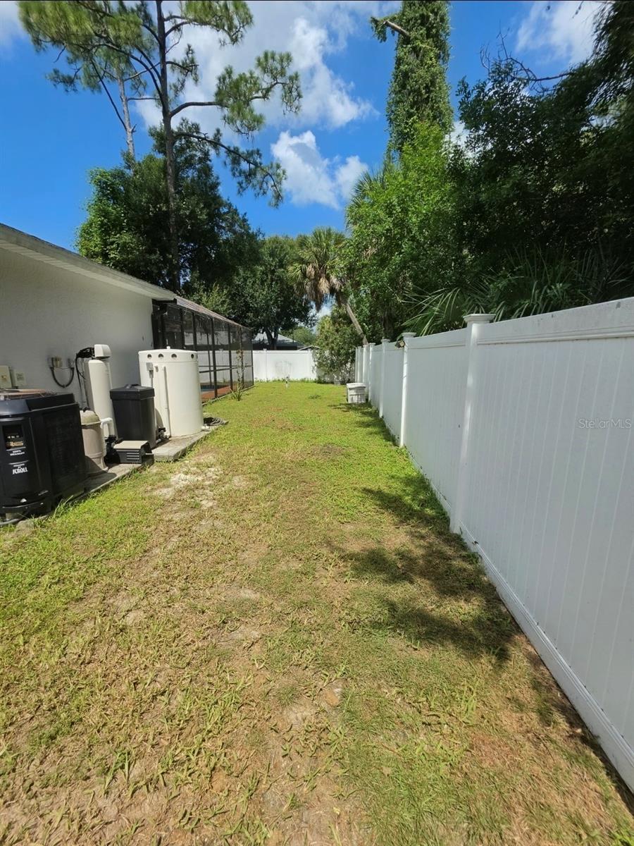 3369 JENNINGS ST — photo 10