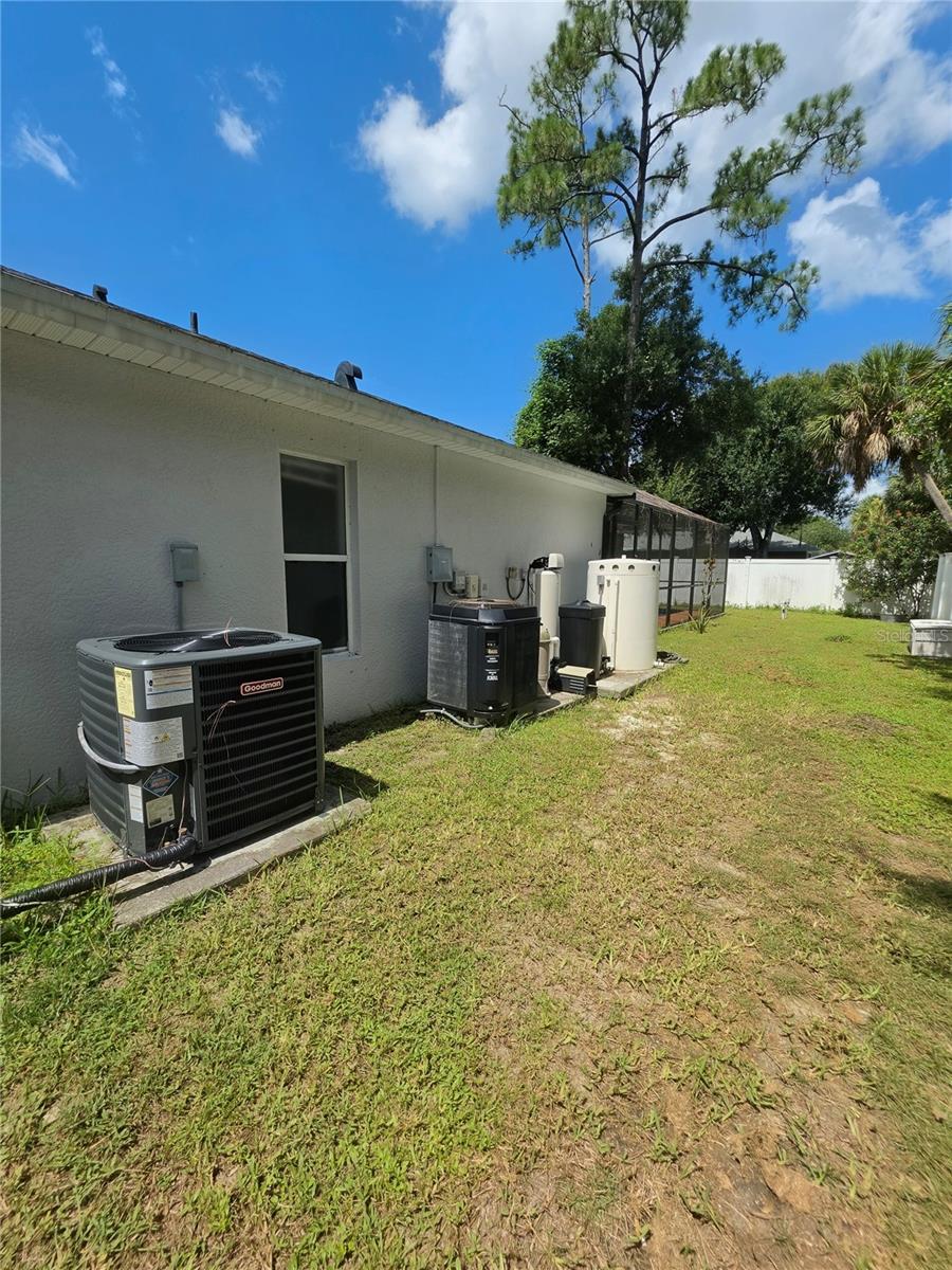 3369 JENNINGS ST — photo 8