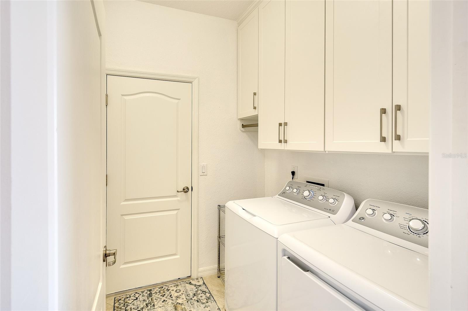 7130 QUIET CREEK DR — photo 30