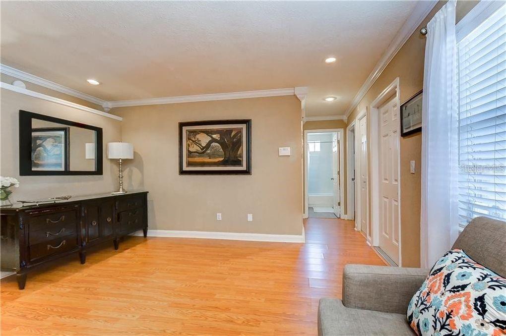 5121 ELLENDALE AVE — photo 5