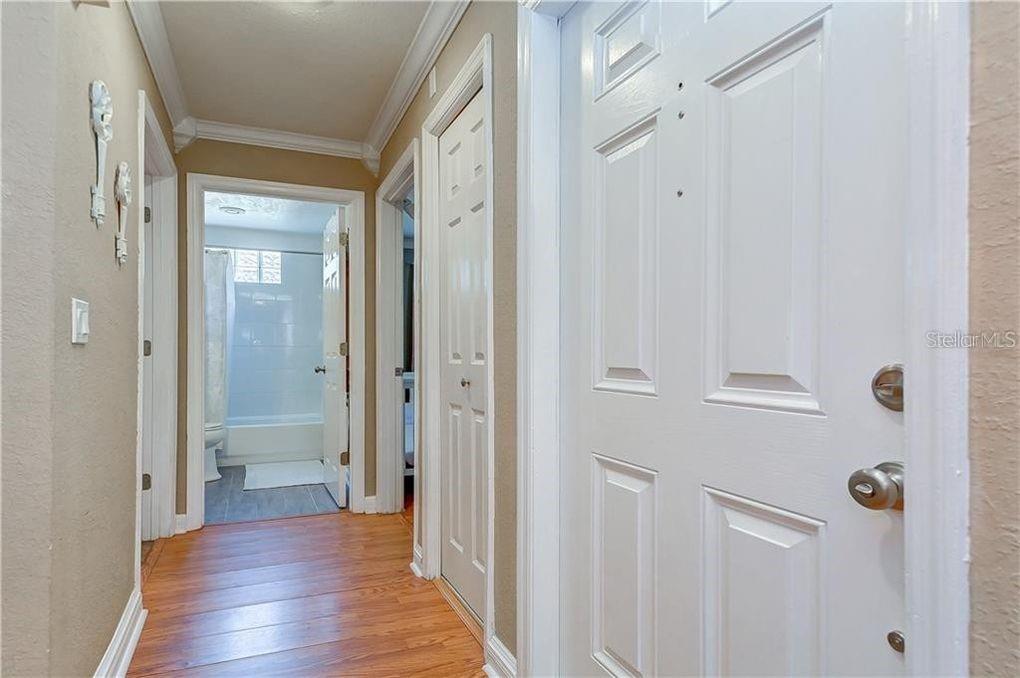 5121 ELLENDALE AVE — photo 18