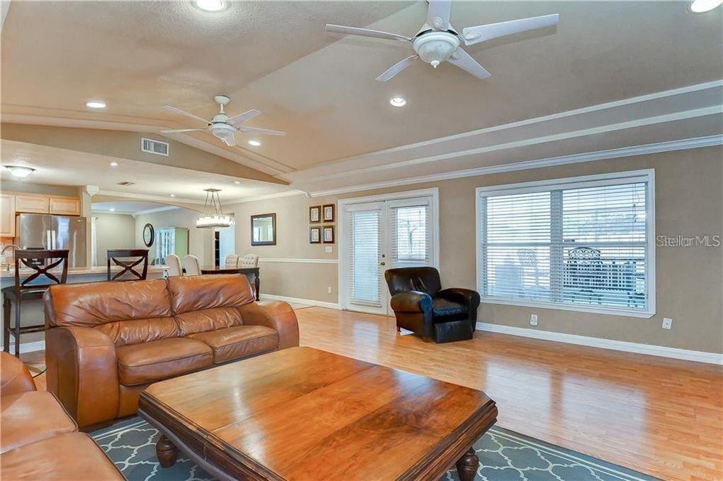 5121 ELLENDALE AVE — photo 11
