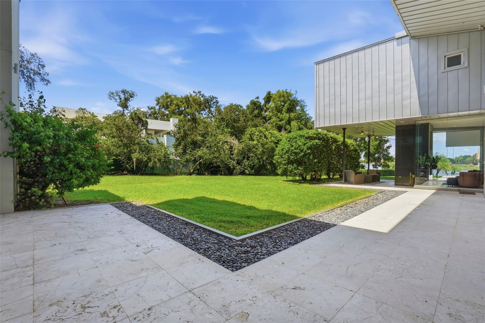 2821 LINTHICUM PL — photo 43