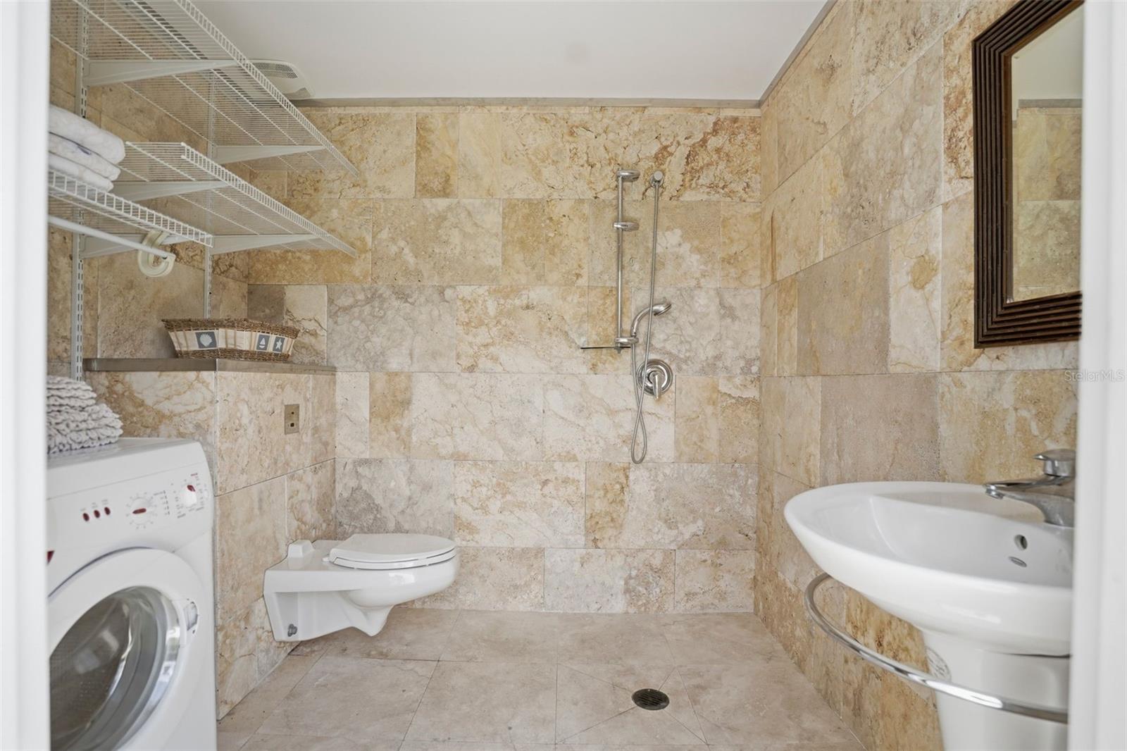 2821 LINTHICUM PL — photo 42