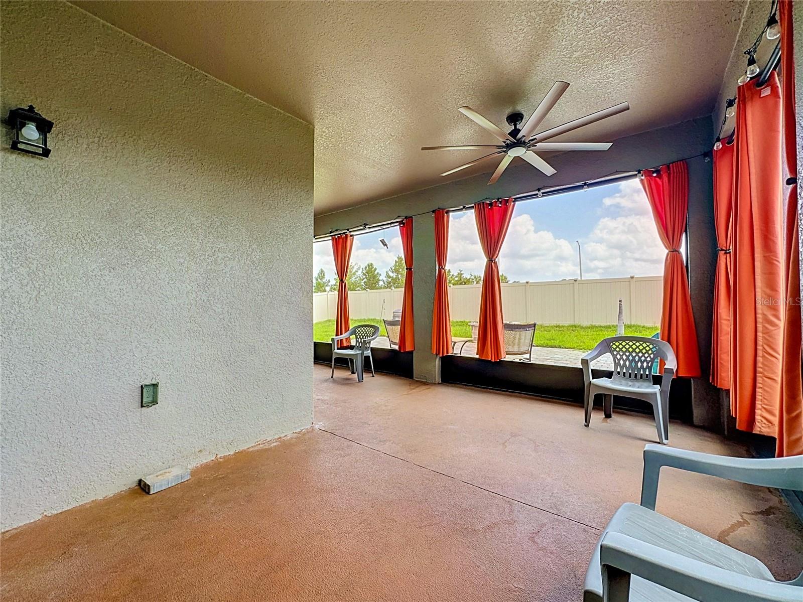 4923 EAGLE ROCK DR — photo 38