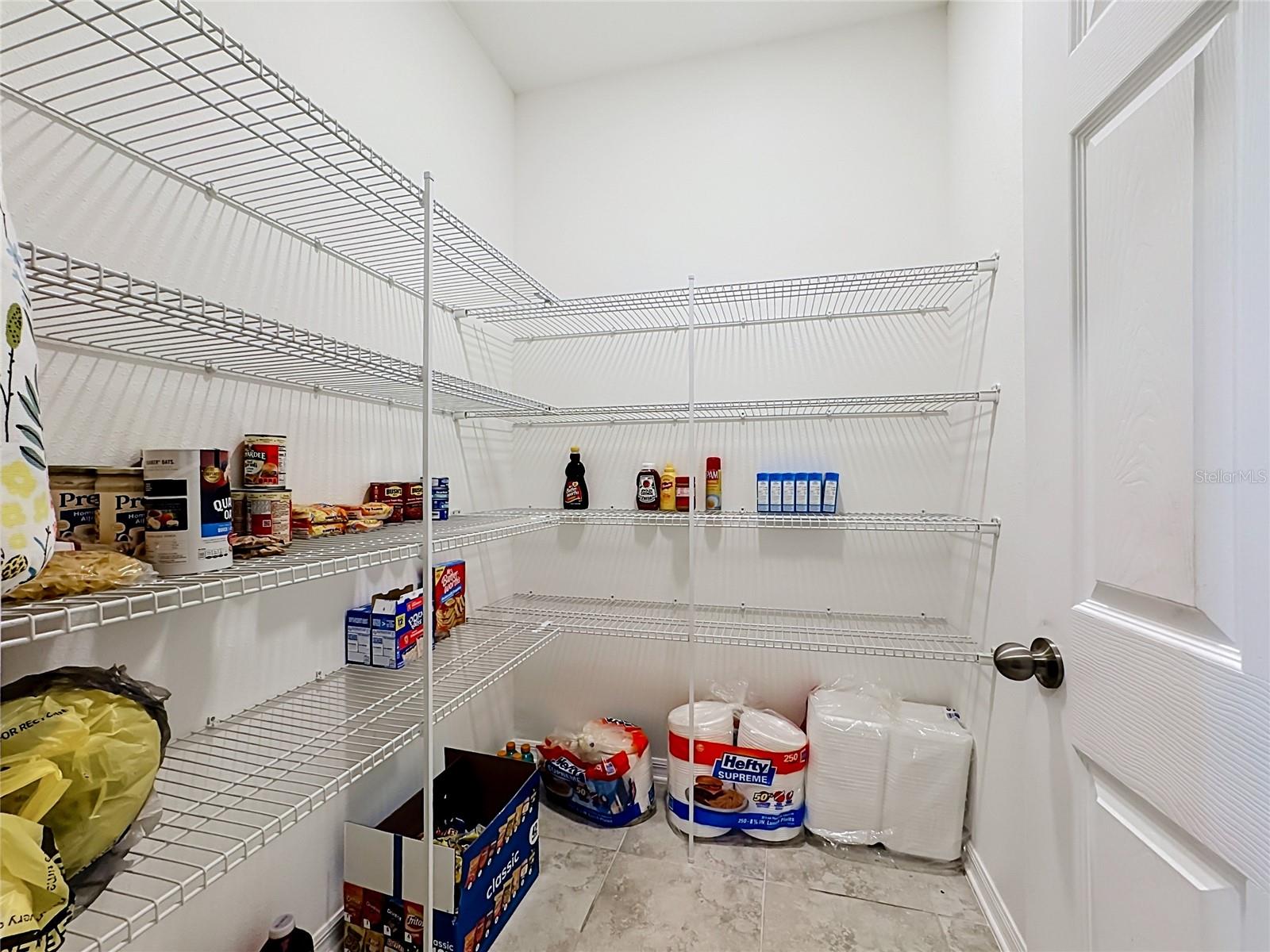 4923 EAGLE ROCK DR — photo 32