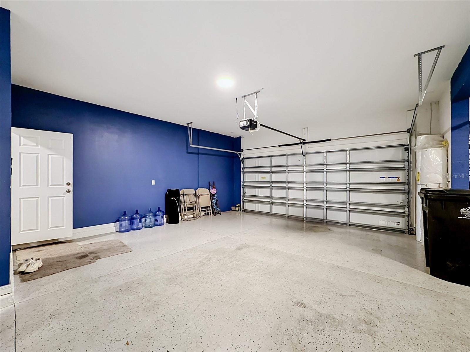 4923 EAGLE ROCK DR — photo 33