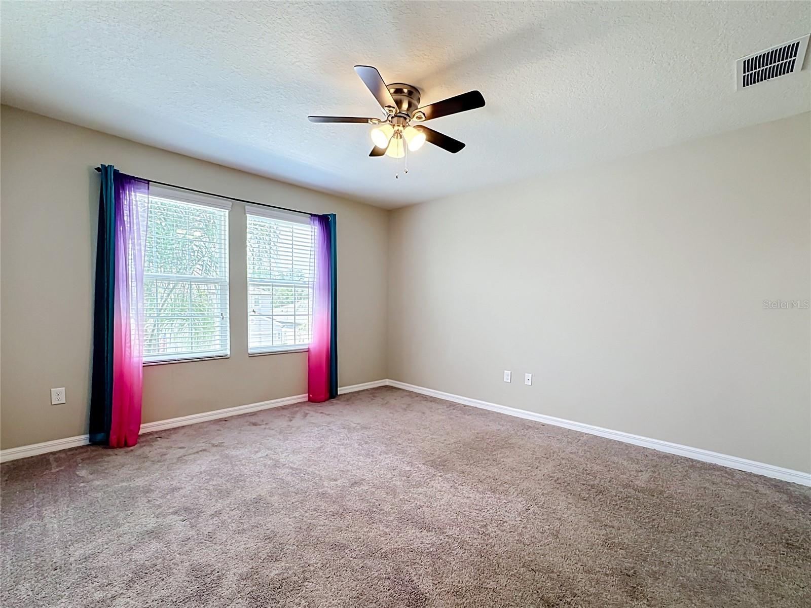 4923 EAGLE ROCK DR — photo 29