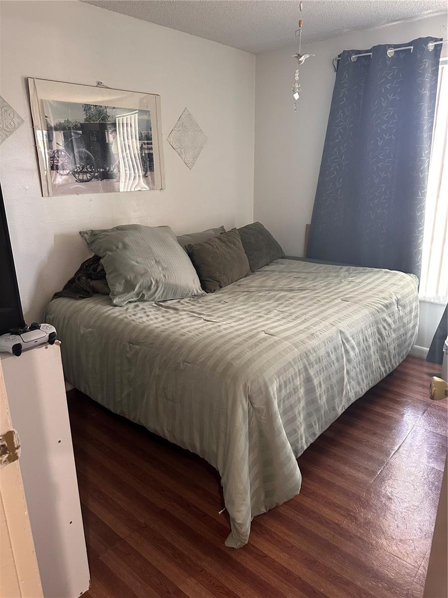 8848 OAK CIR — photo 18