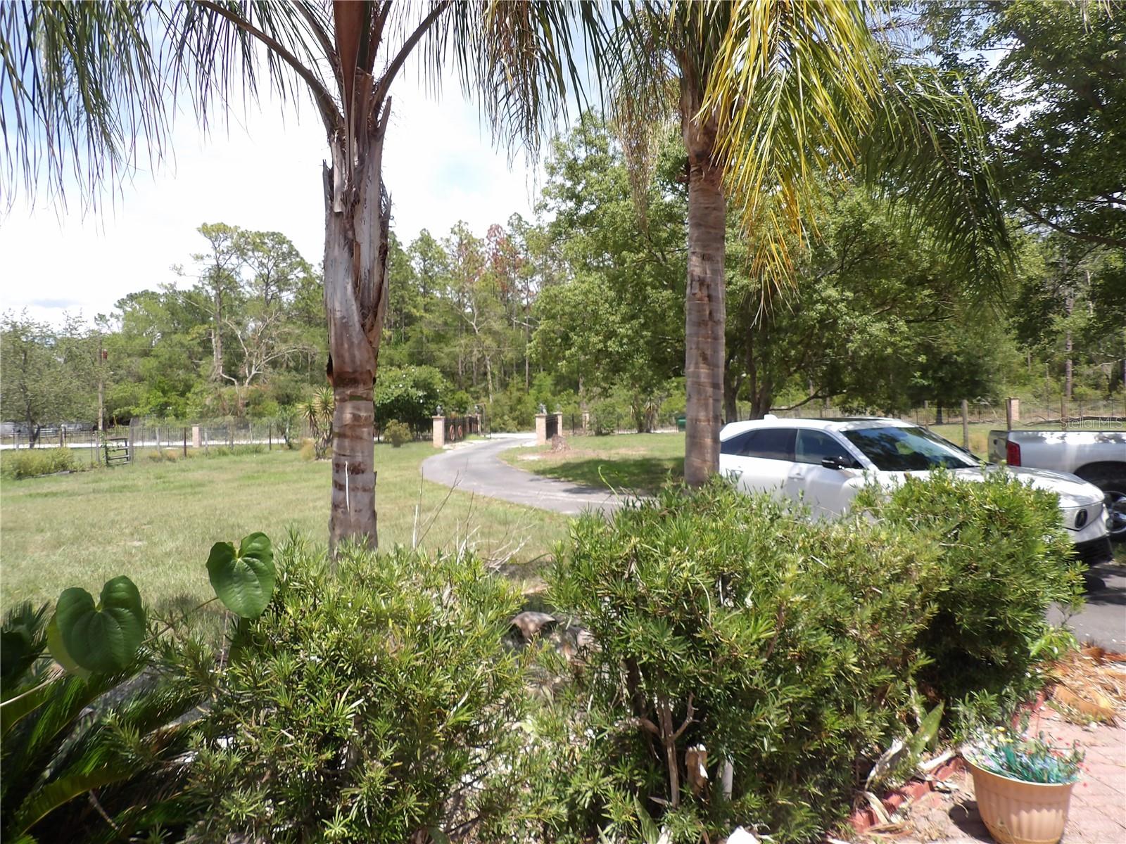 18211 OAKLAWN — photo 31