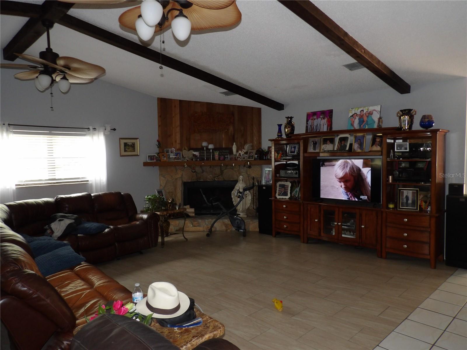 18211 OAKLAWN — photo 13