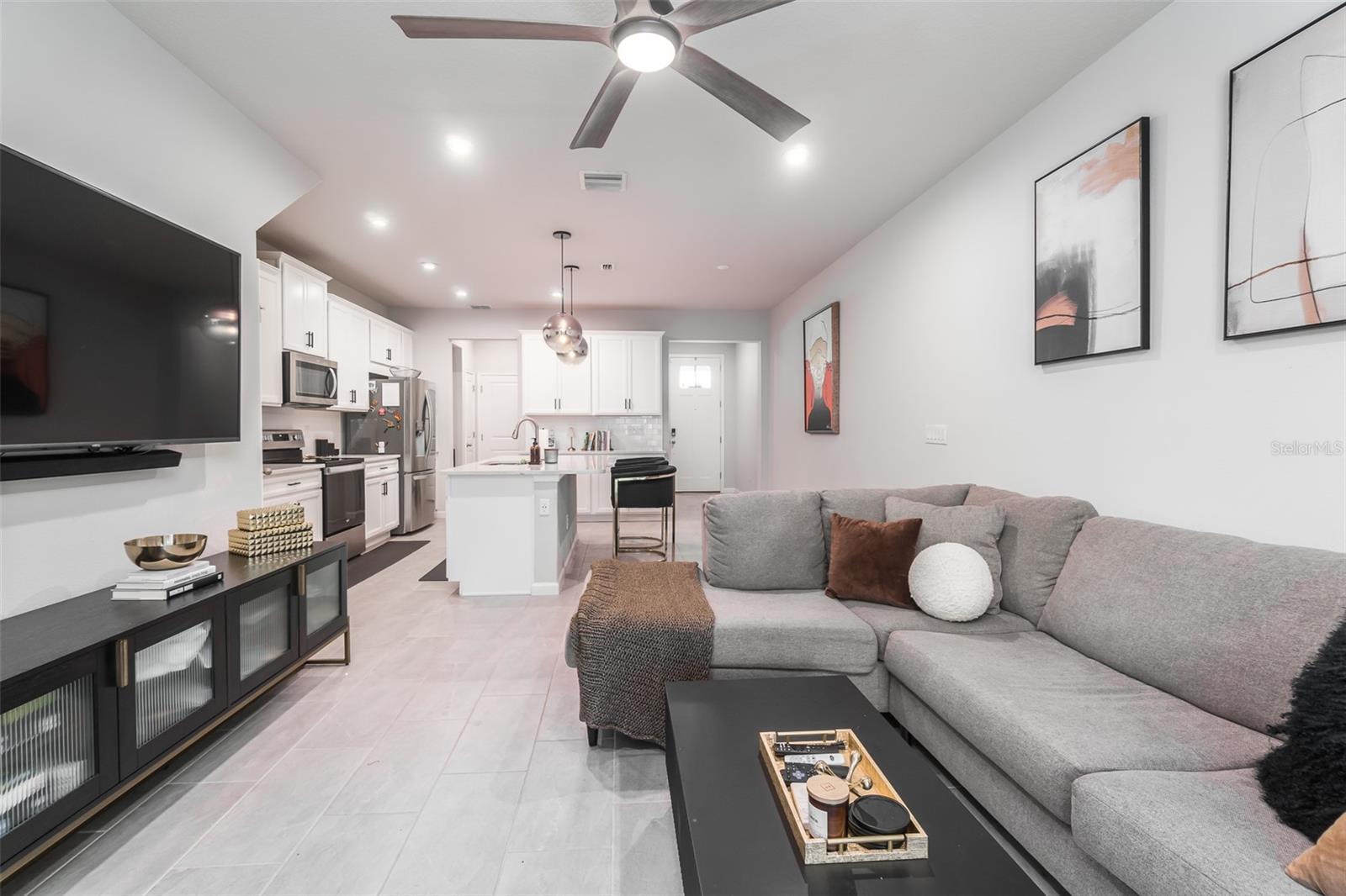 8518 PRIMROSE WILLOW PL — photo 16