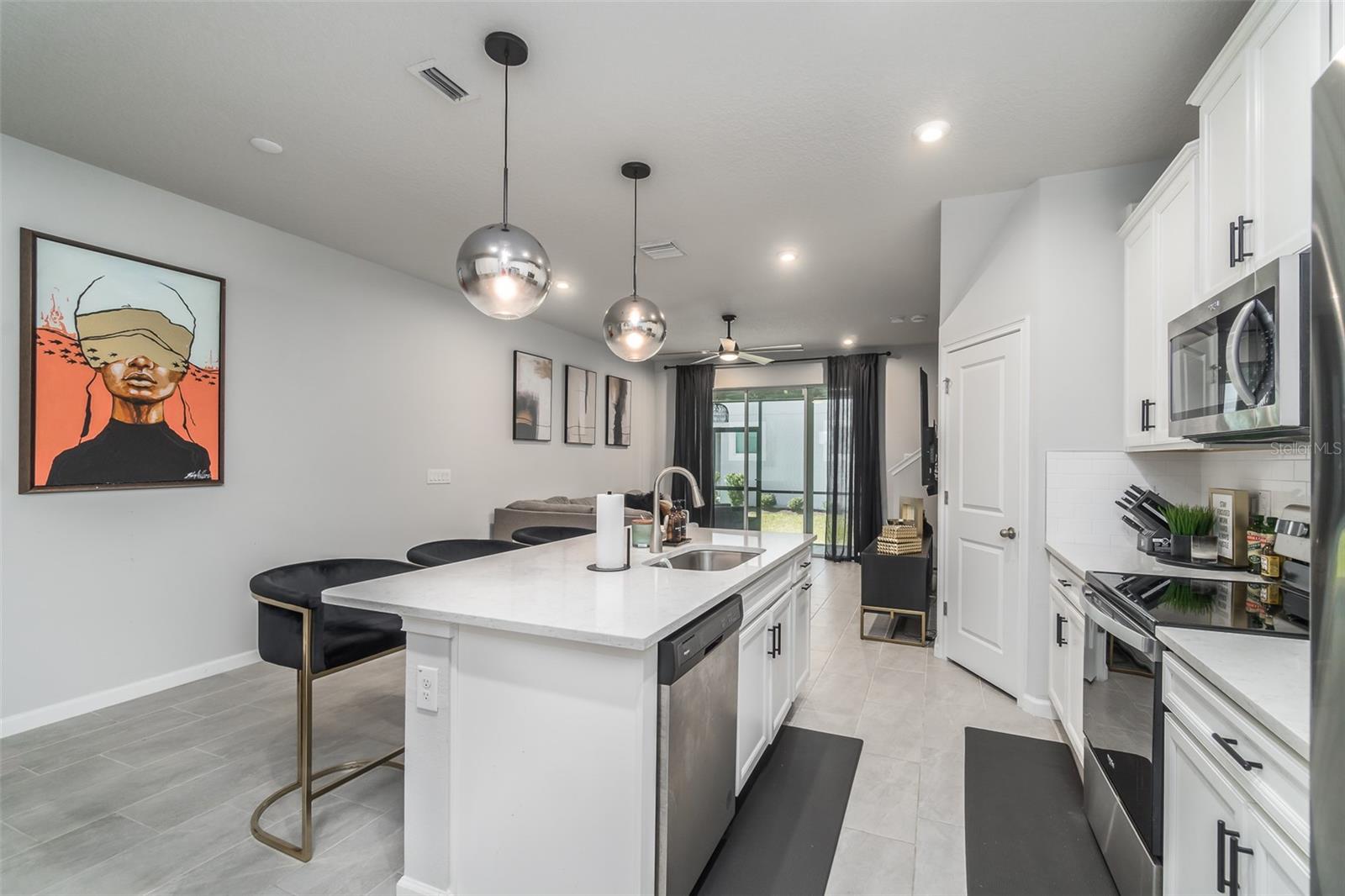 8518 PRIMROSE WILLOW PL — photo 9