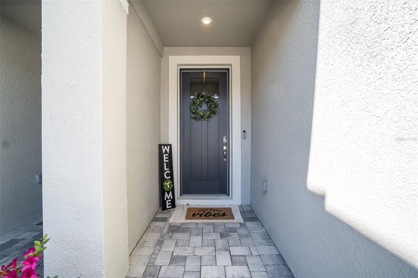 8518 PRIMROSE WILLOW PL — photo 4