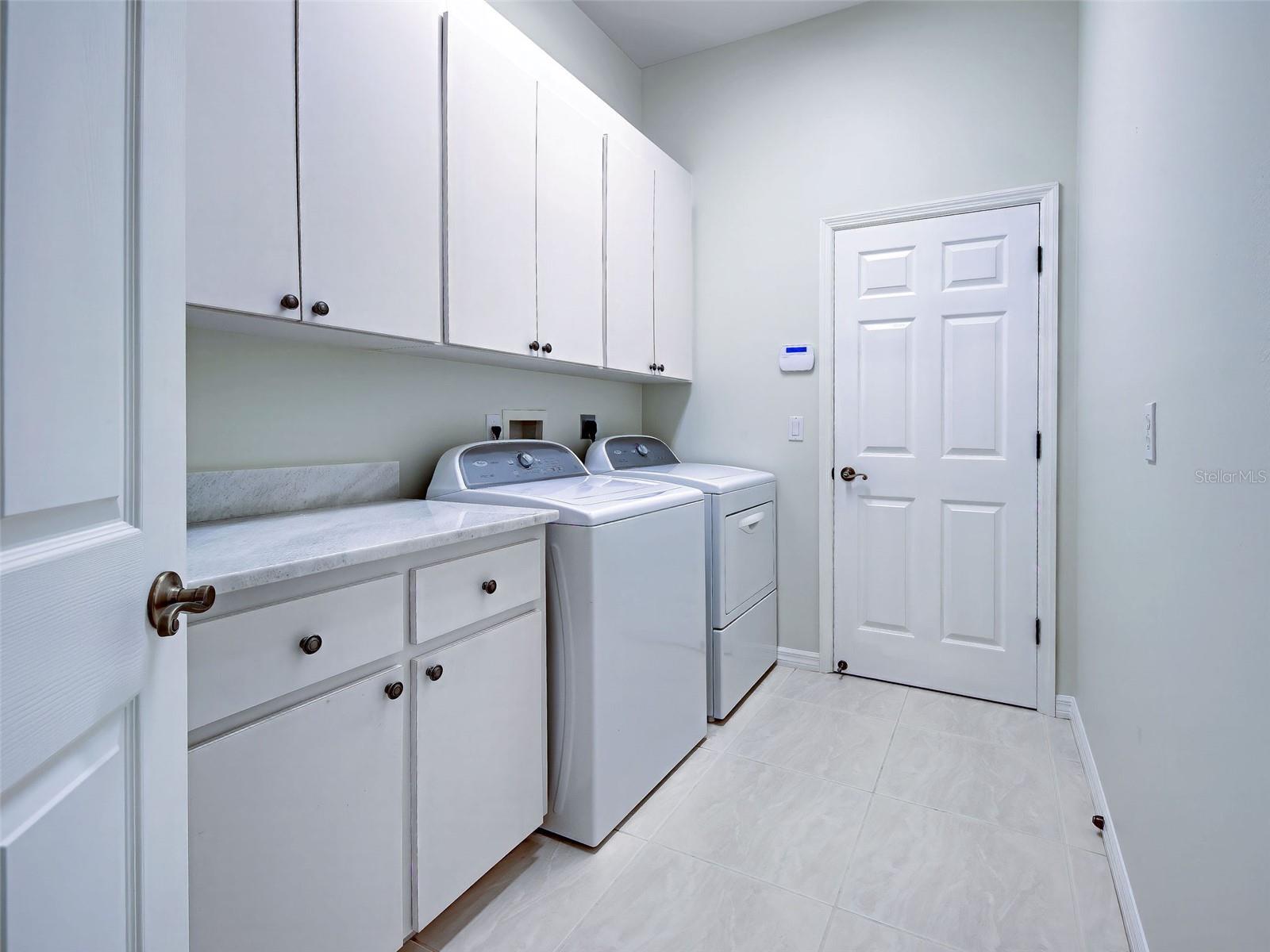 692 EGRET WALK LN — photo 53