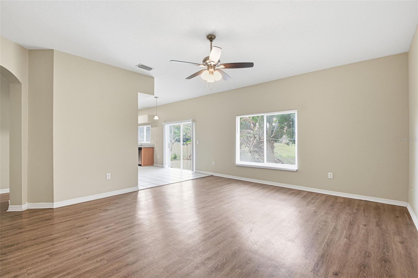 11006 SAILBROOKE DR — photo 16