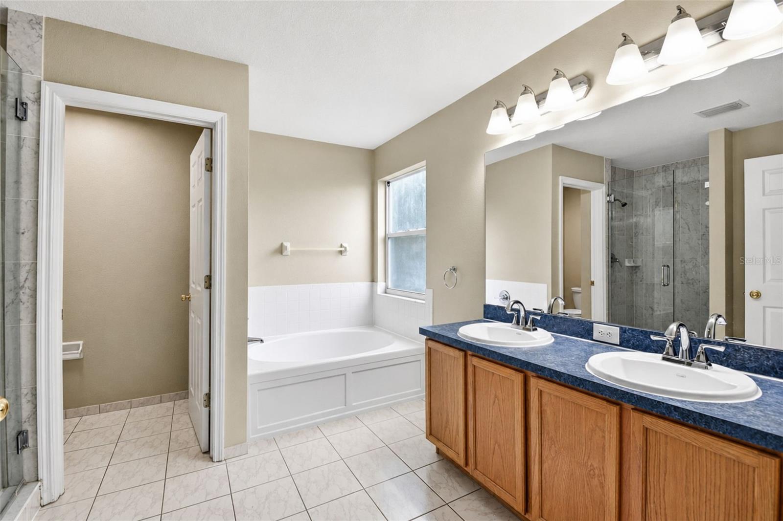 11006 SAILBROOKE DR — photo 45