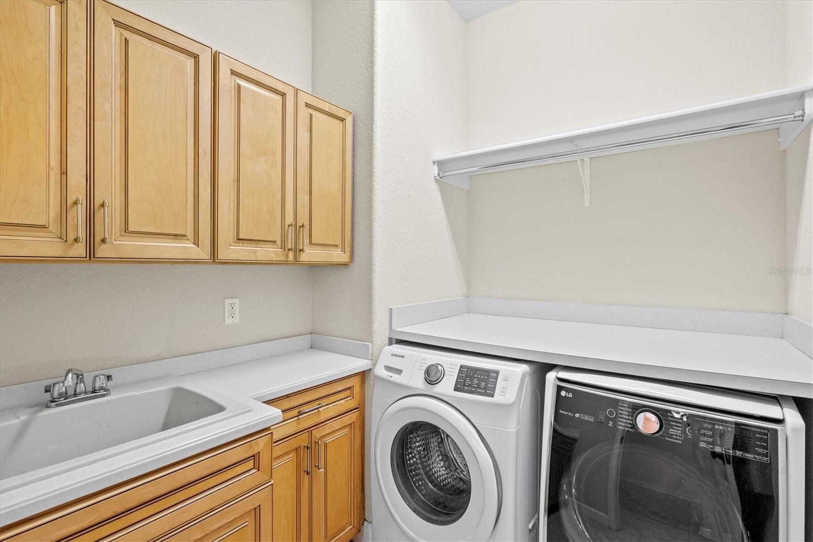 10115 DAY LILY CT — photo 39
