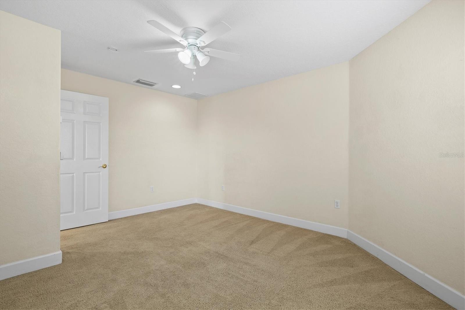 10115 DAY LILY CT — photo 33