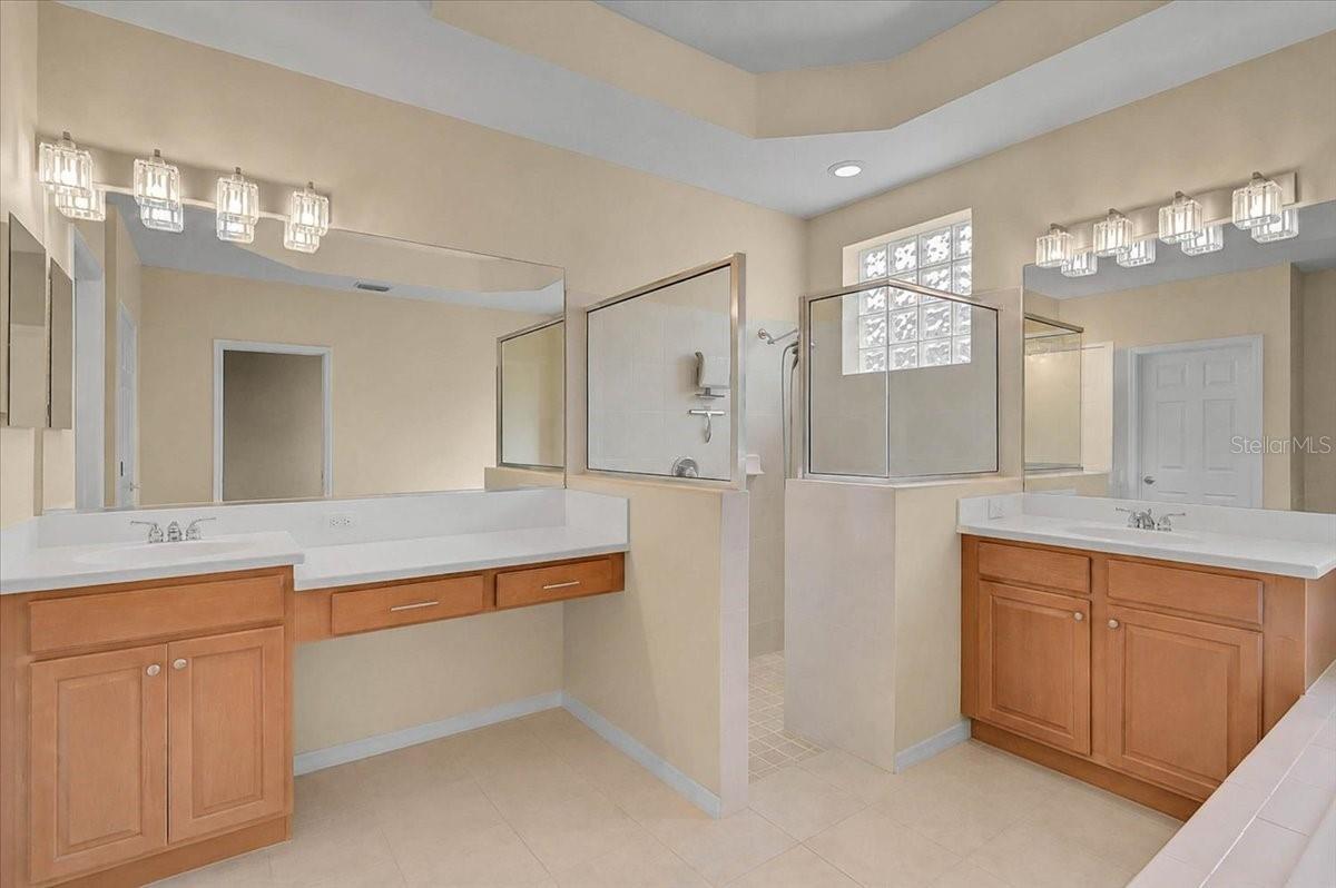 12319 LAVENDER LOOP — photo 32