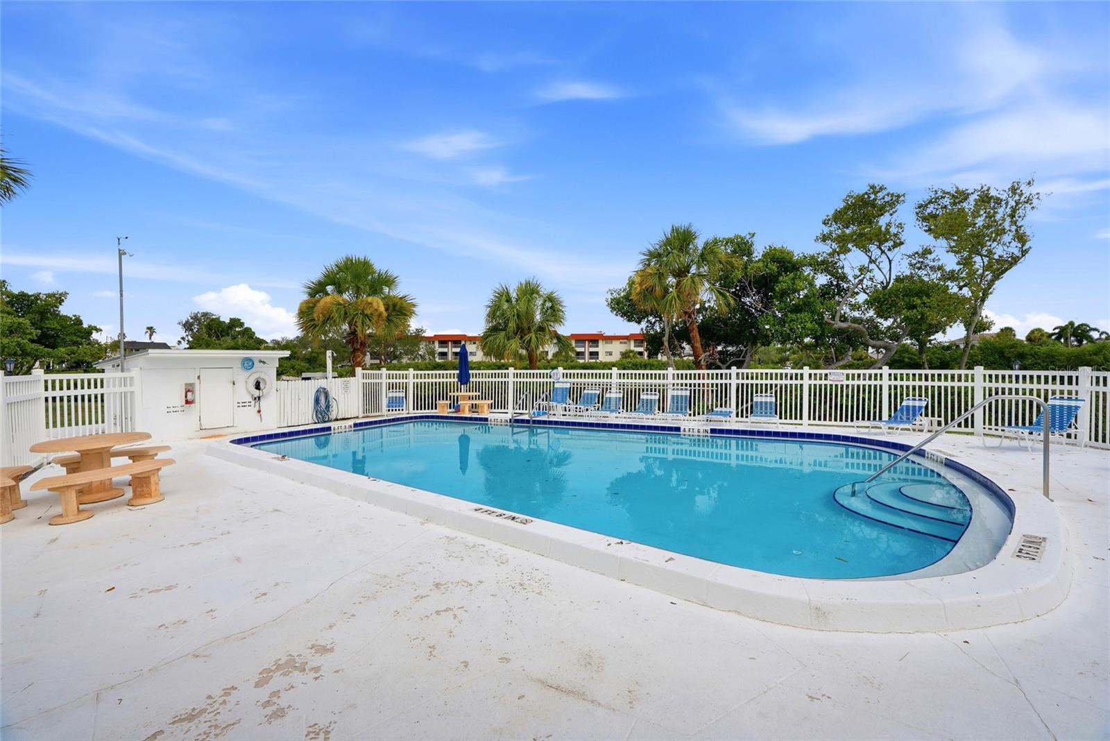 4570 OVERLOOK DR NE #175 — photo 31