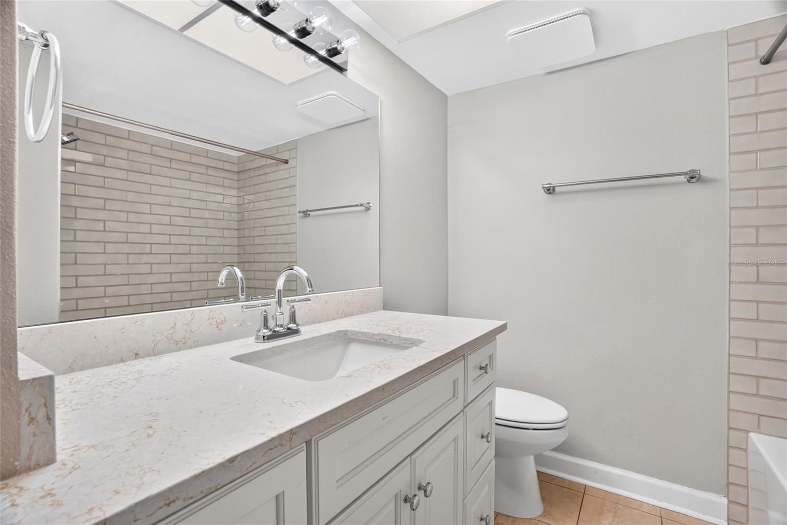 4570 OVERLOOK DR NE #175 — photo 6