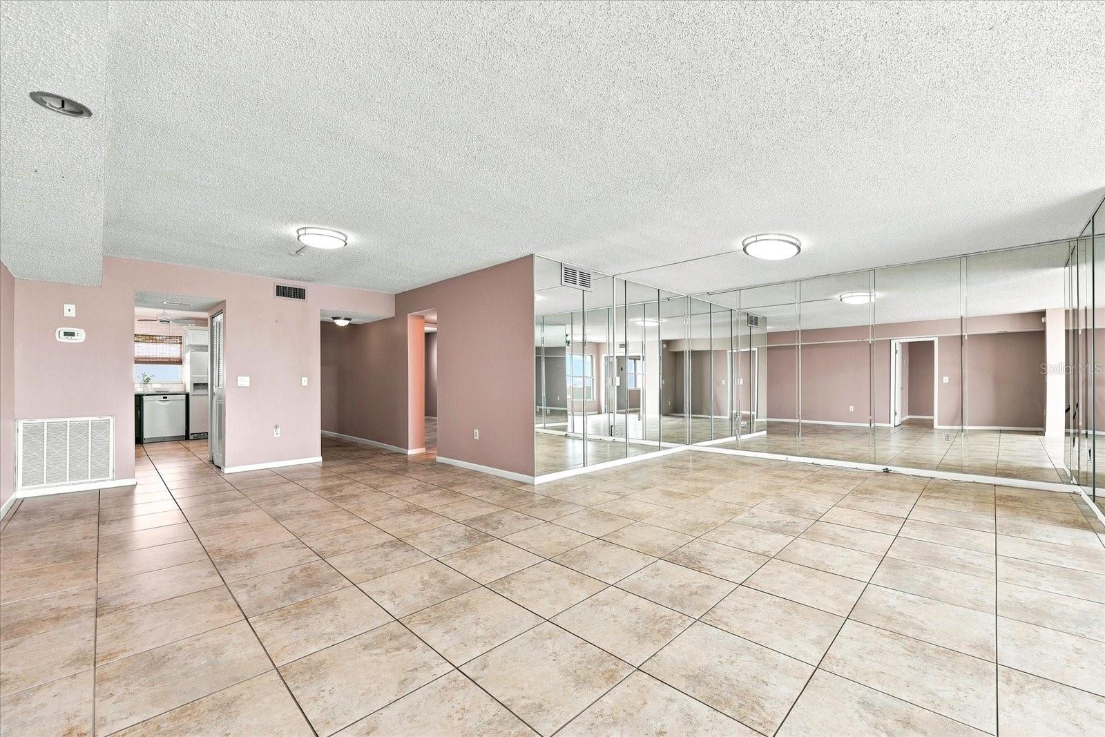 6020 SHORE BLVD S #1002 — photo 12