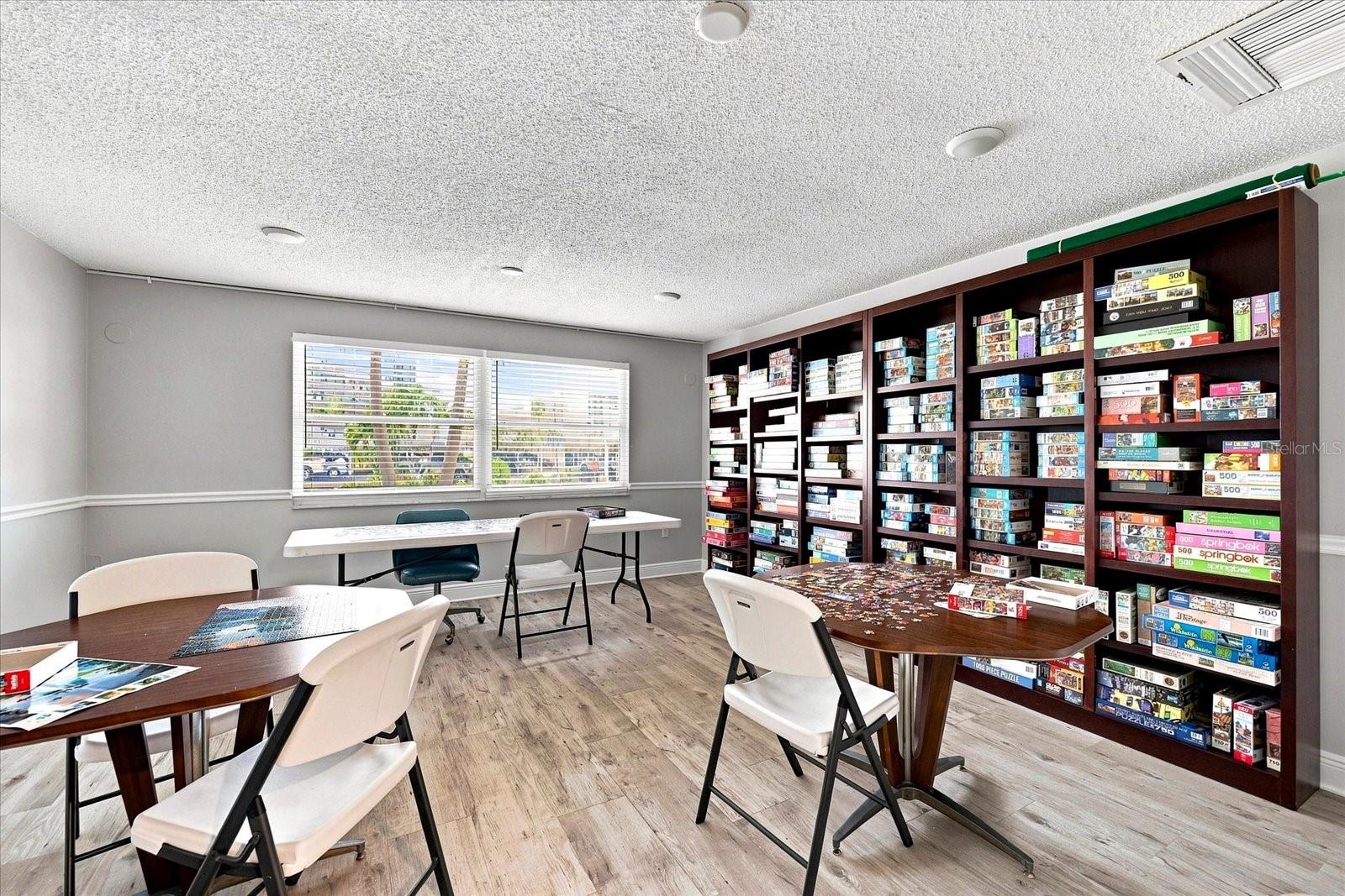 6020 SHORE BLVD S #1002 — photo 32
