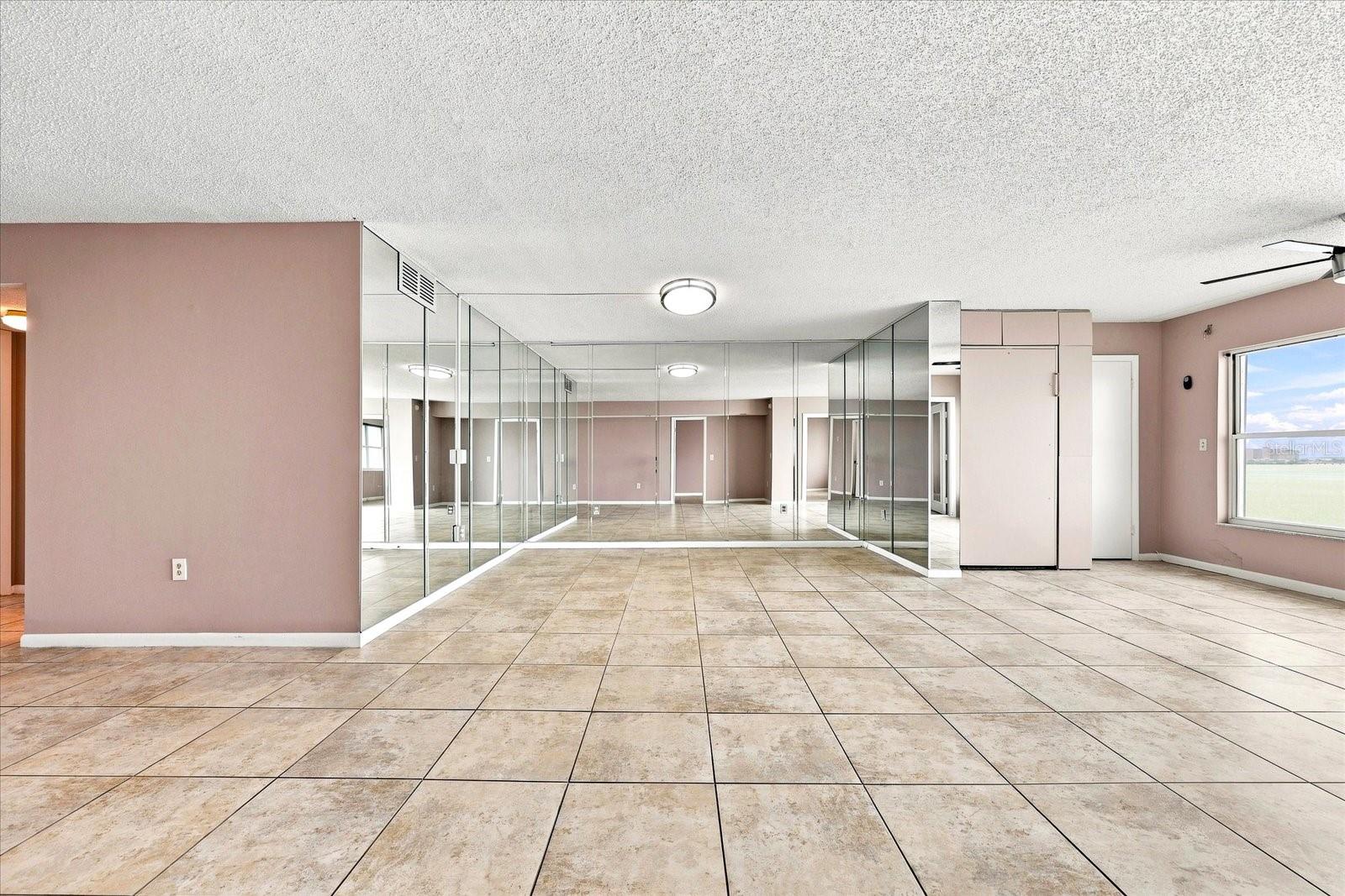 6020 SHORE BLVD S #1002 — photo 15