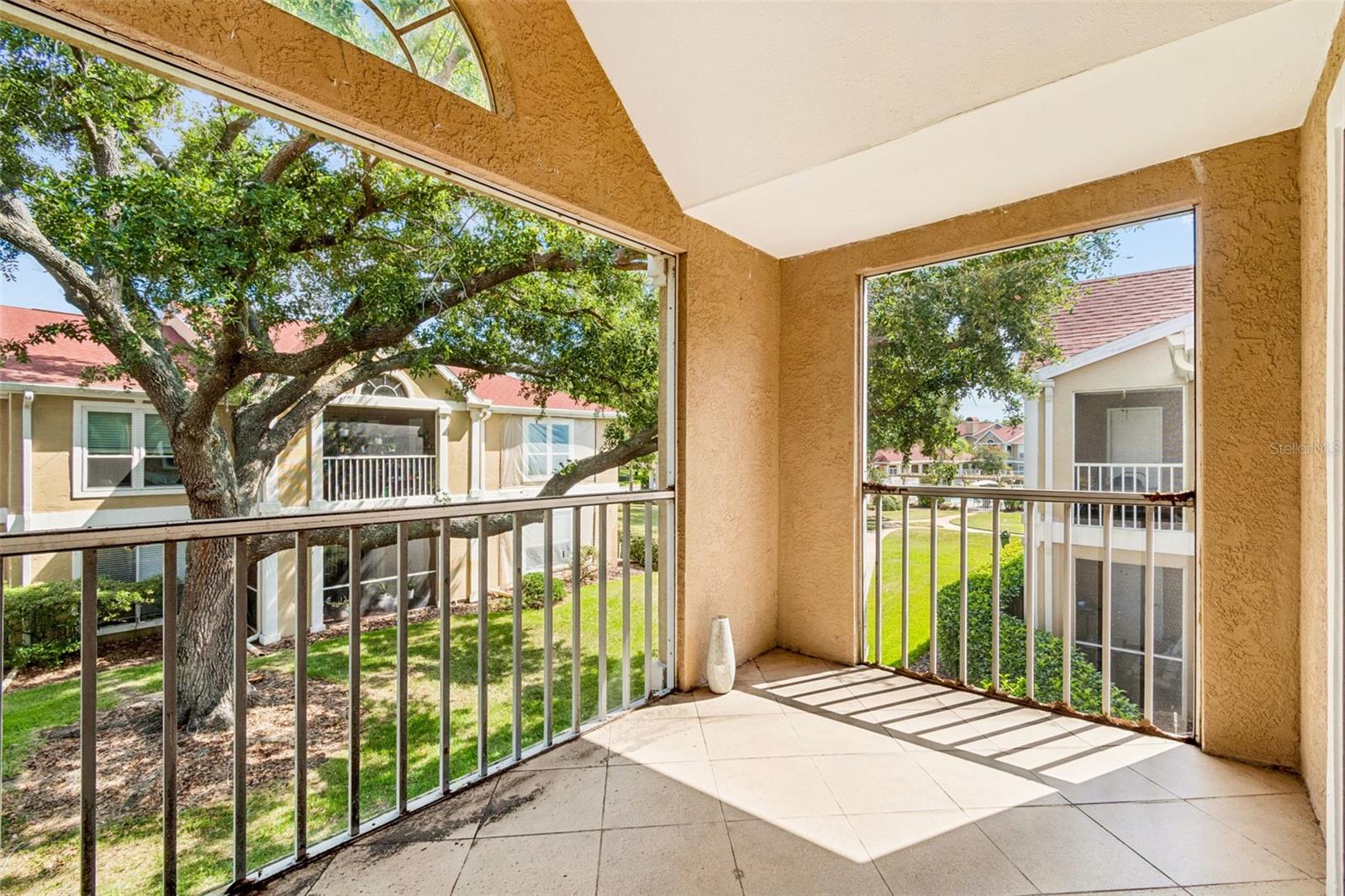 9481 HIGHLAND OAK DR #814 — photo 44
