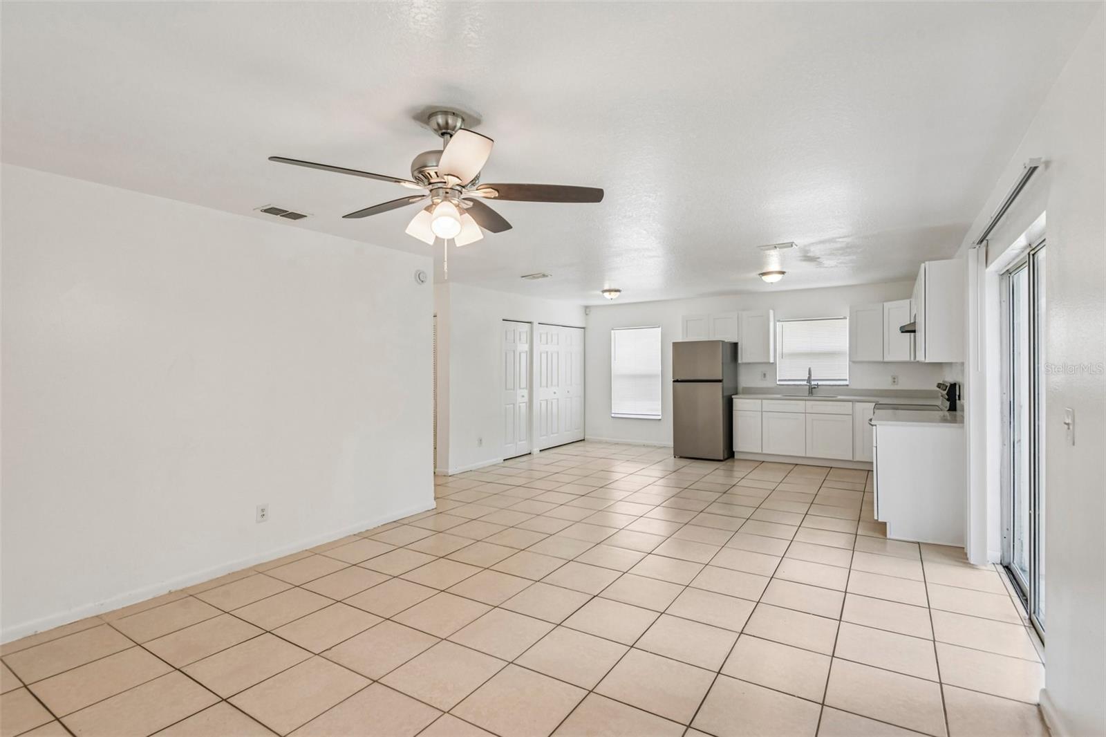 3808 N WHITTIER ST — photo 8