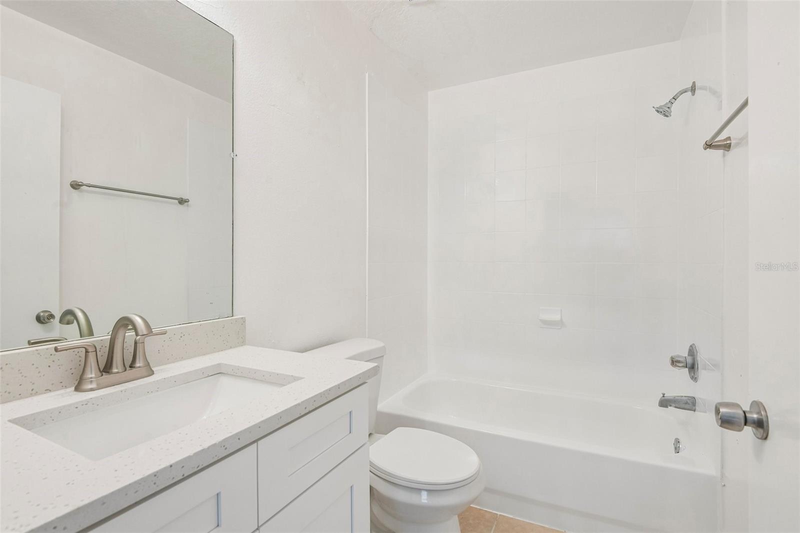3808 N WHITTIER ST — photo 16