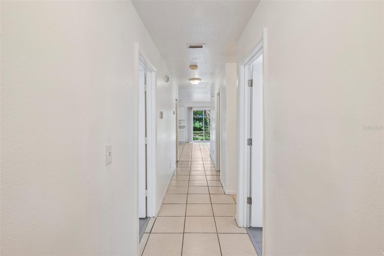 3808 N WHITTIER ST — photo 22