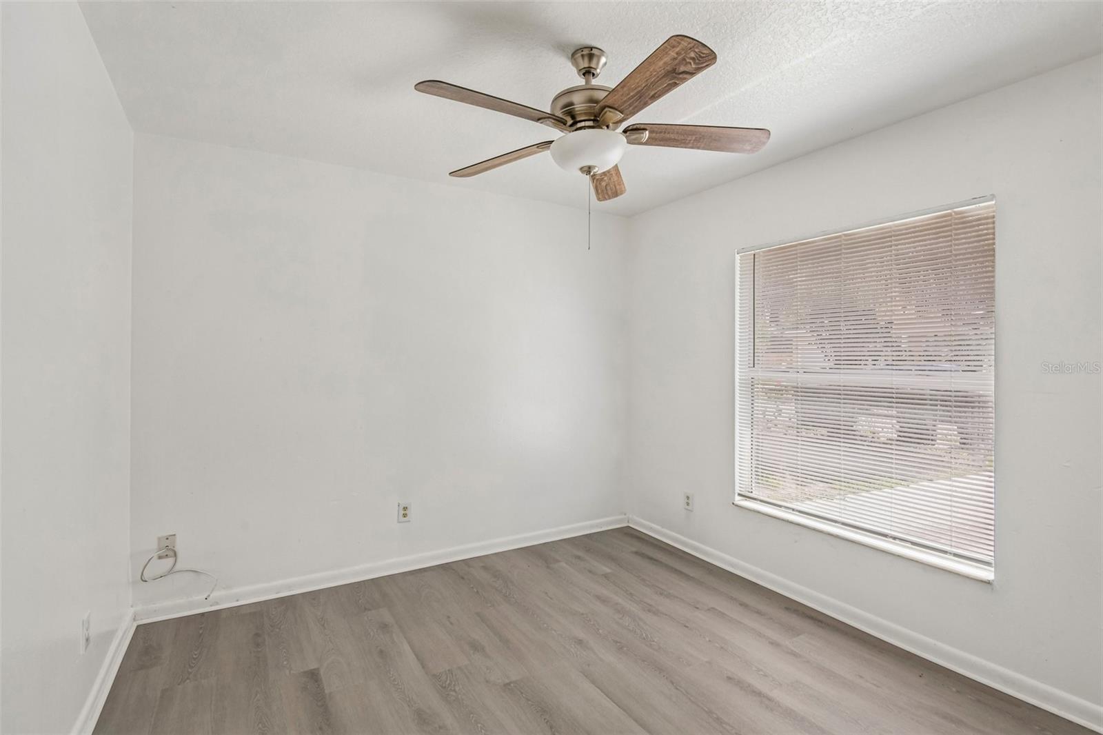 3808 N WHITTIER ST — photo 12