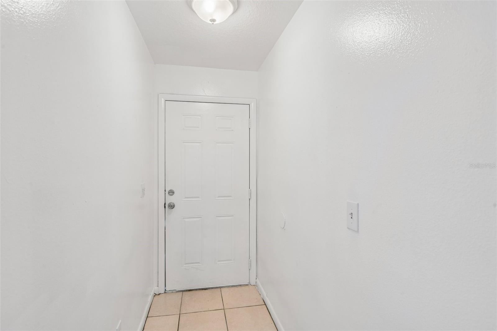 3808 N WHITTIER ST — photo 21