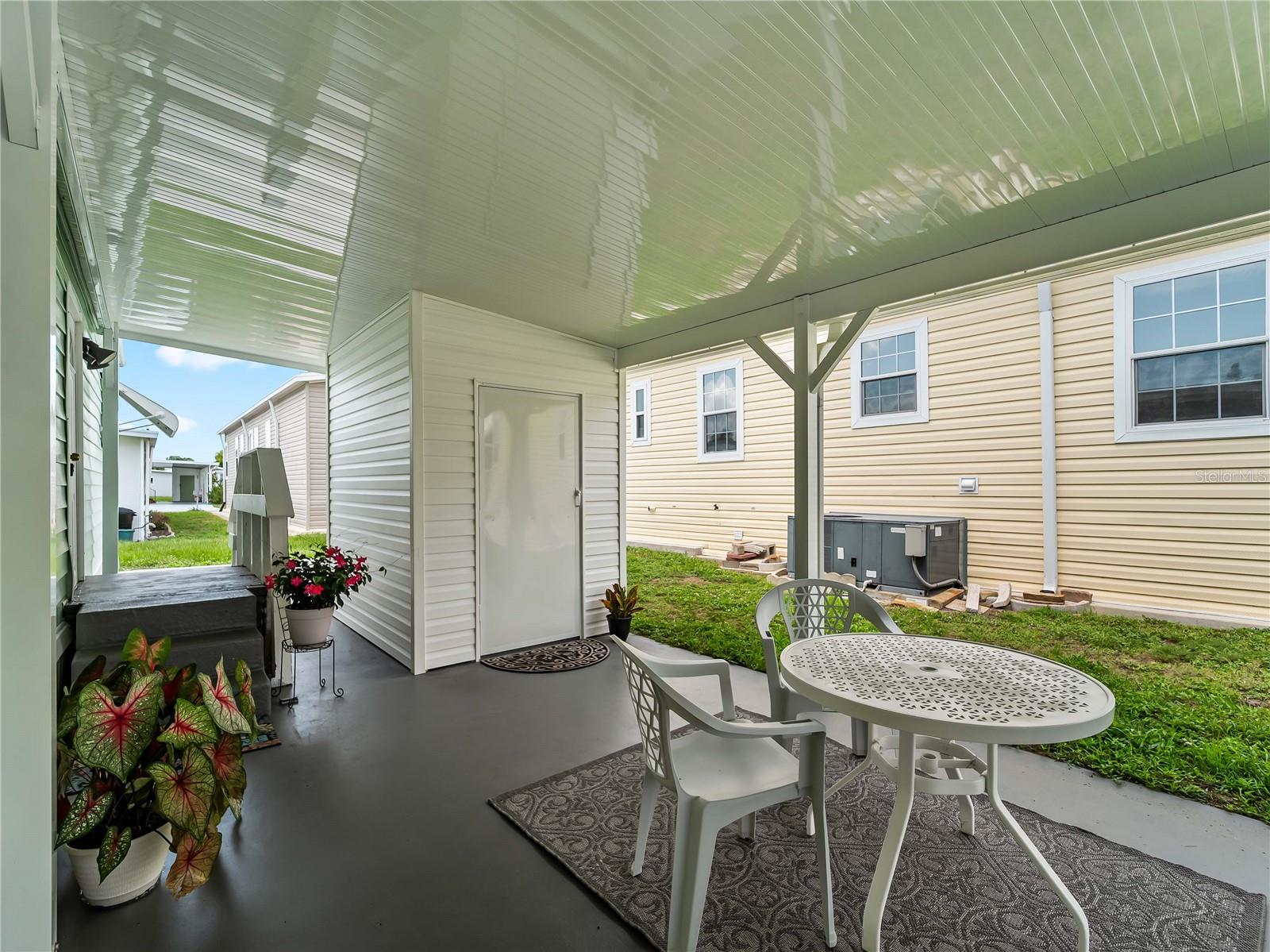 3402 SHINGLE OAK TER — photo 28