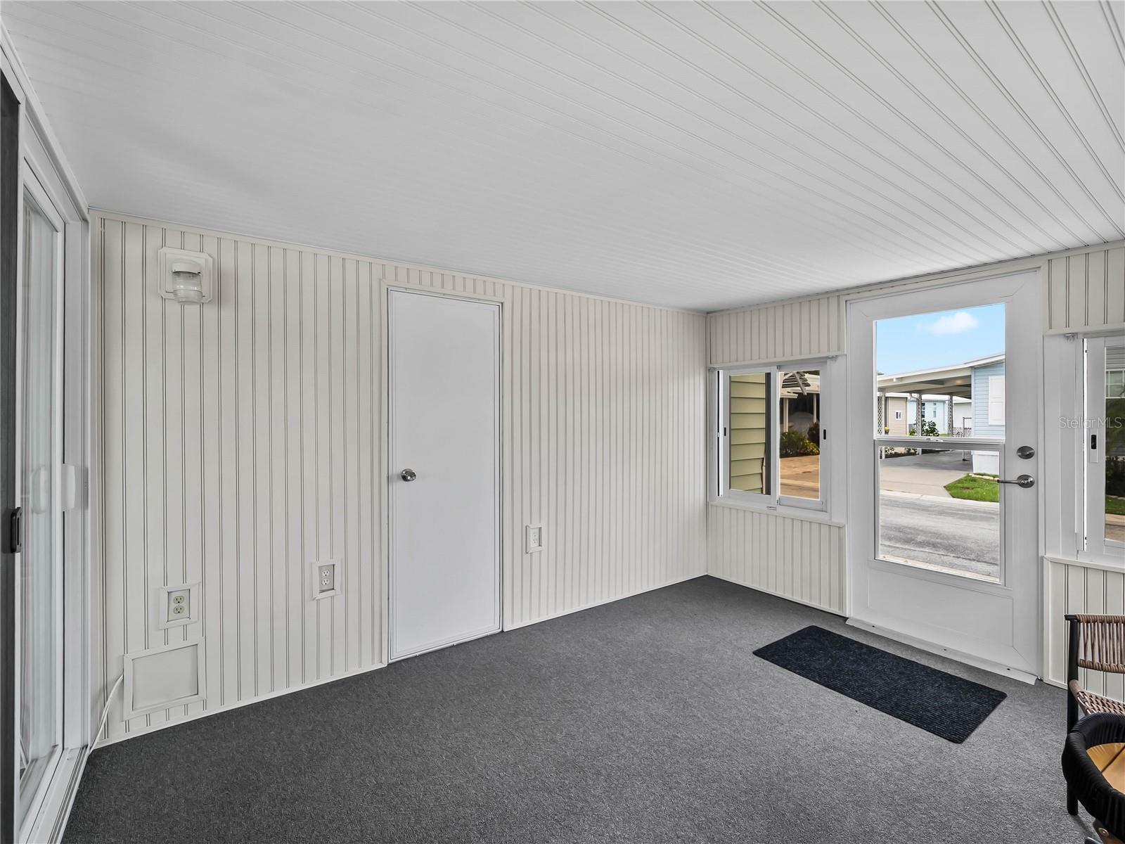 3402 SHINGLE OAK TER — photo 26