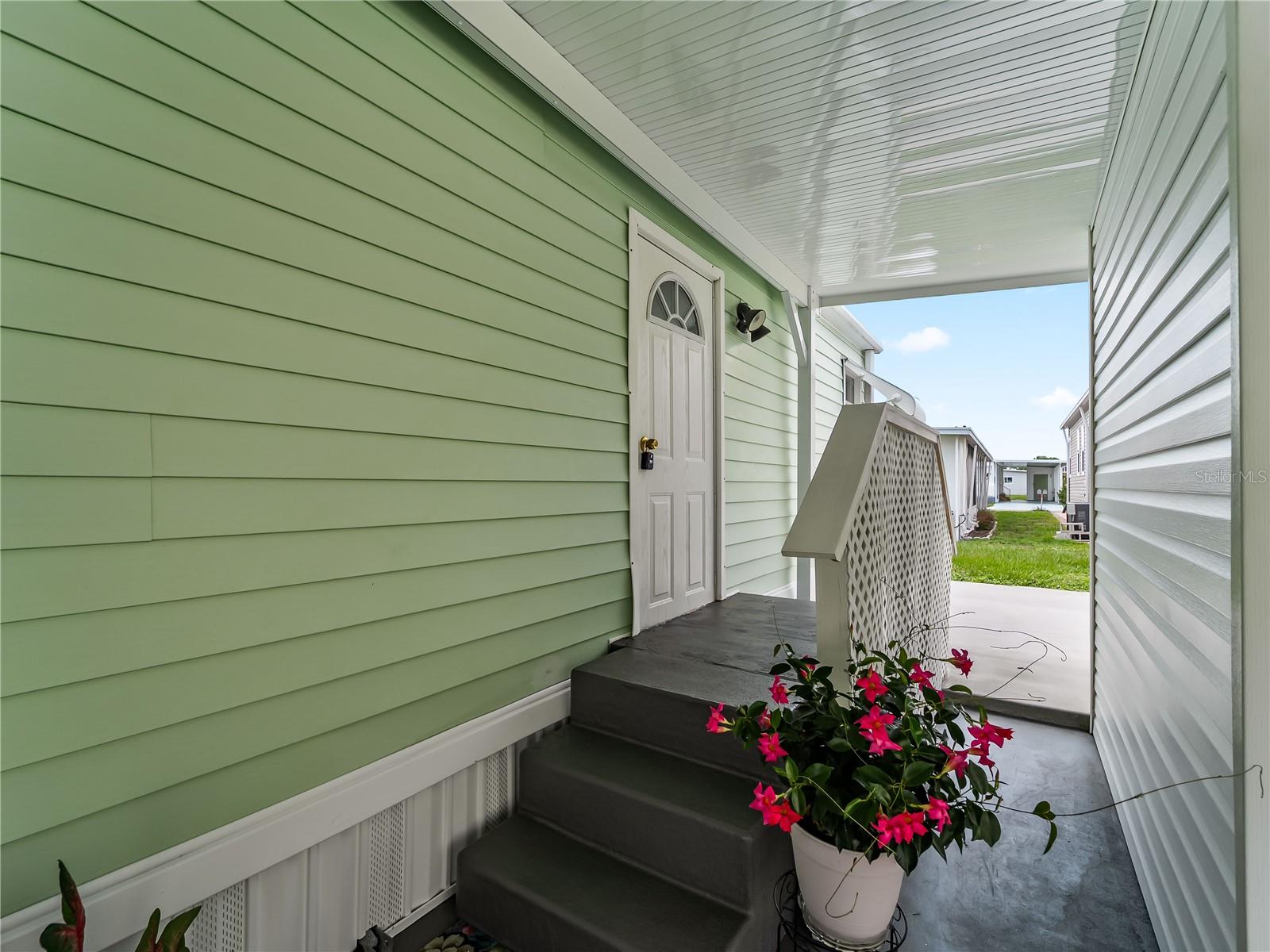3402 SHINGLE OAK TER — photo 27